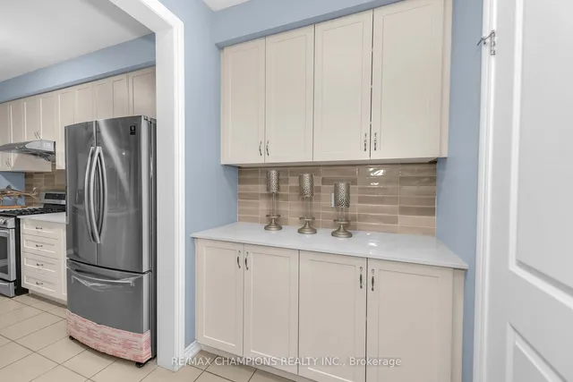 Additional image 15 of 10 Fruitvale Circ