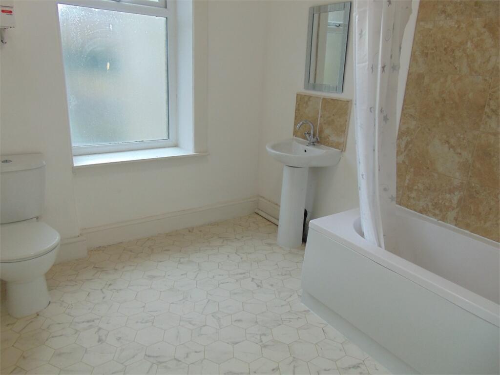 Additional image 4 of Howard Street, Burnley, BB11