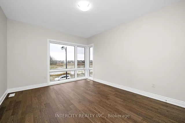 Additional image 32 of 43 Goodview Dr