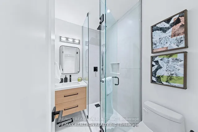 Additional image 19 of 225 Christie St