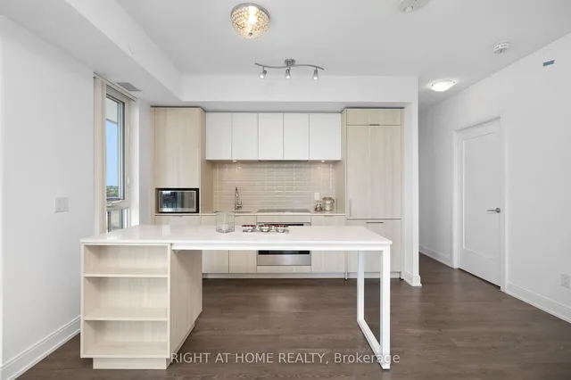 Additional image 18 of 70 Annie Craig Dr Unit 807