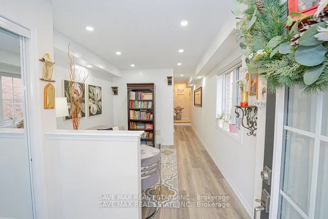 Additional image 8 of 4 Francesco St