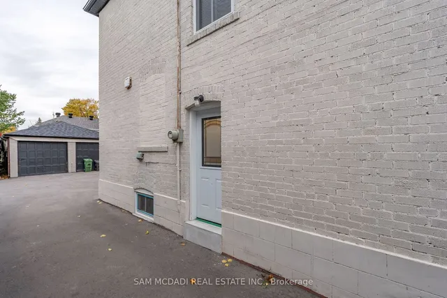 Additional image 33 of 90A Bicknell Ave