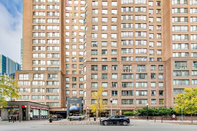 Additional image 30 of 633 Bay St Unit 2005