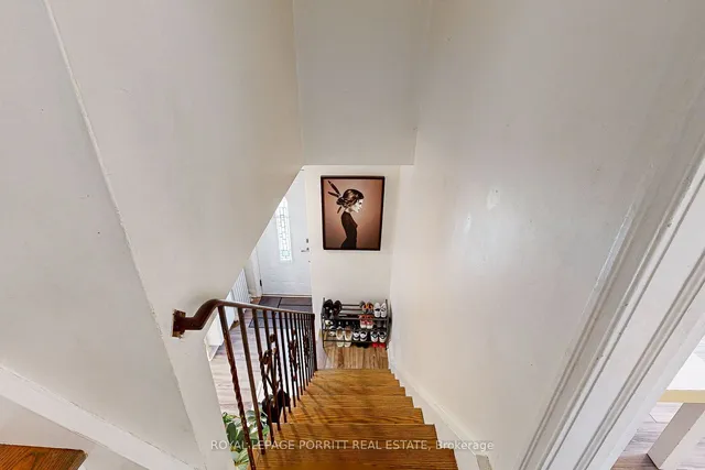 Additional image 16 of 110 Prince Edward Dr