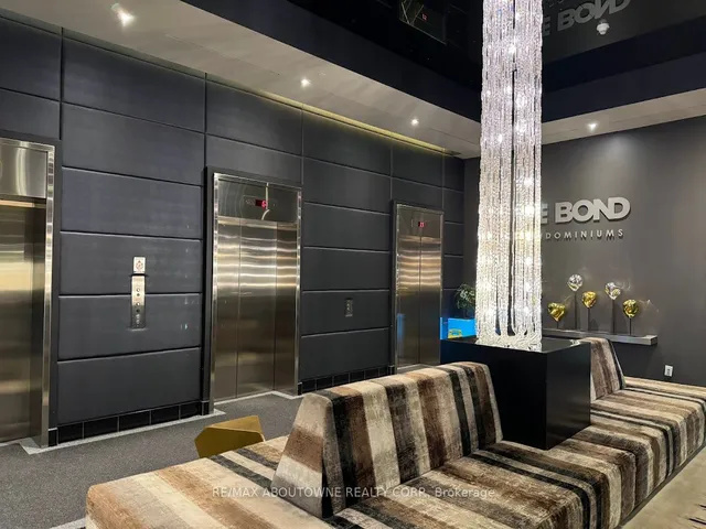 Additional image 3 of 290 Adelaide St Unit 802