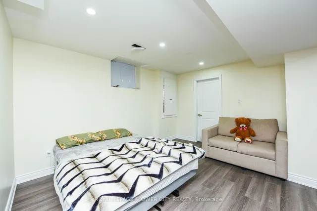 Additional image 32 of 22 Wintersnow Crt