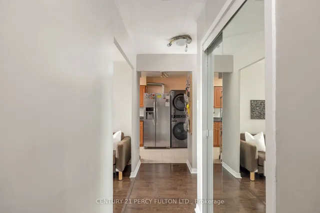 Additional image 7 of 5 Frith Rd Unit 201