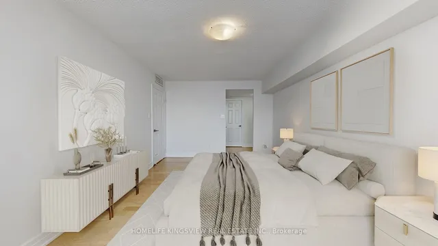 Additional image 20 of 40 Richview Rd Unit 1607