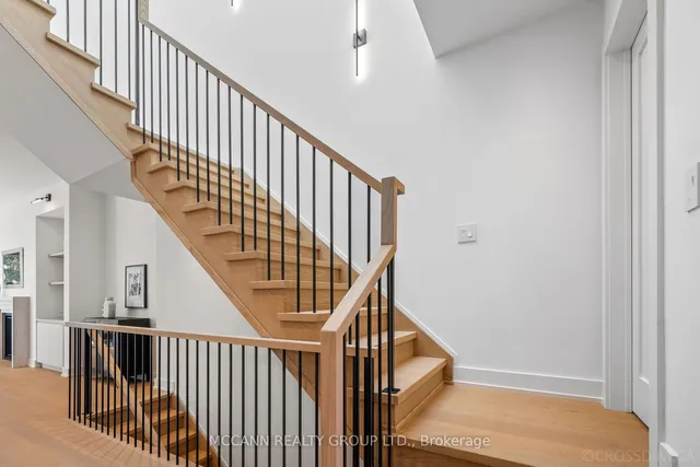 Additional image 16 of 45 Lanark Ave