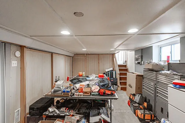 Additional image 32 of 12 Chauncey Ave