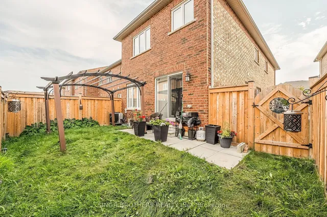 Additional image 17 of 21 Hoover Rd