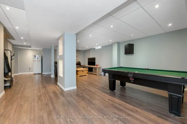 Additional image 32 of 143 Porchlight Rd