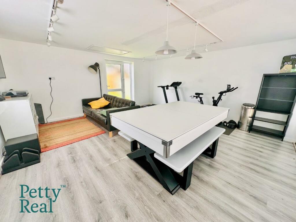 Additional image 9 of Southfield Lane, Southfield