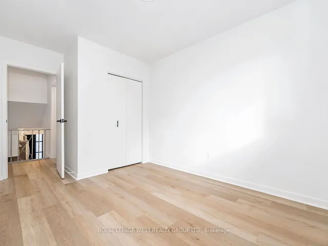 Additional image 17 of 33 Syracuse Cres