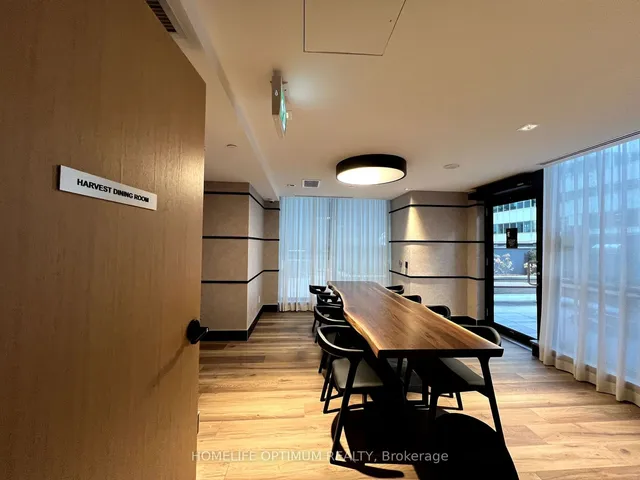 Additional image 32 of 327 King St Unit 2301