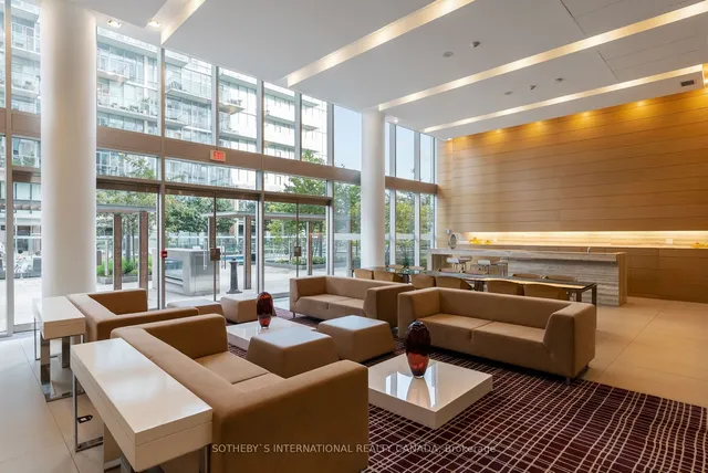 Additional image 31 of 29 Queens Quay Unit Th 115