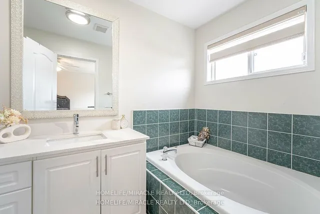 Additional image 21 of 10 Hackberry Gate