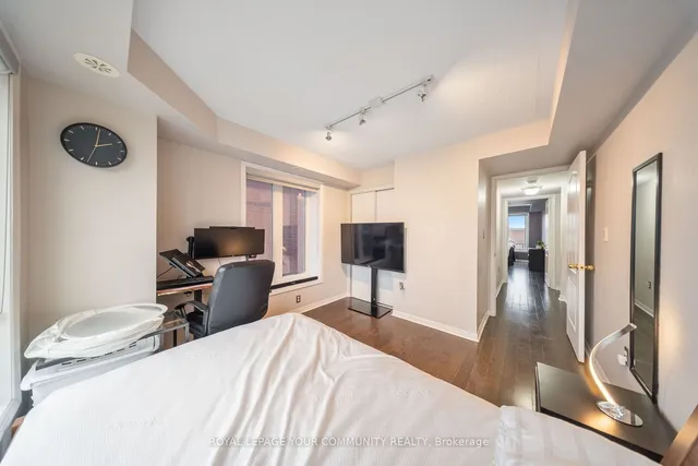 Additional image 17 of 651F Warden Ave Unit 48