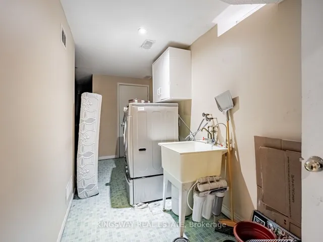 Additional image 19 of 12 Bramcedar Cres