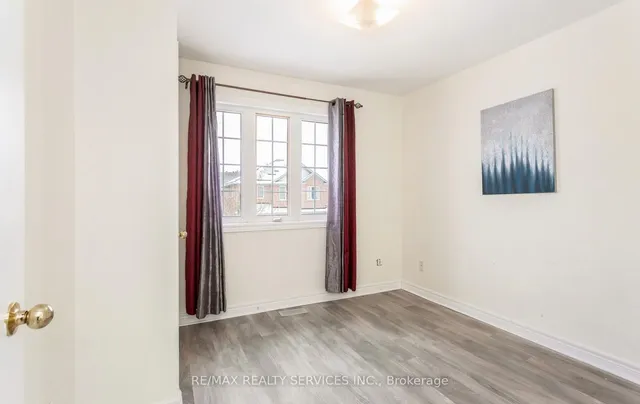 Additional image 27 of 31 Hollingsworth Circ