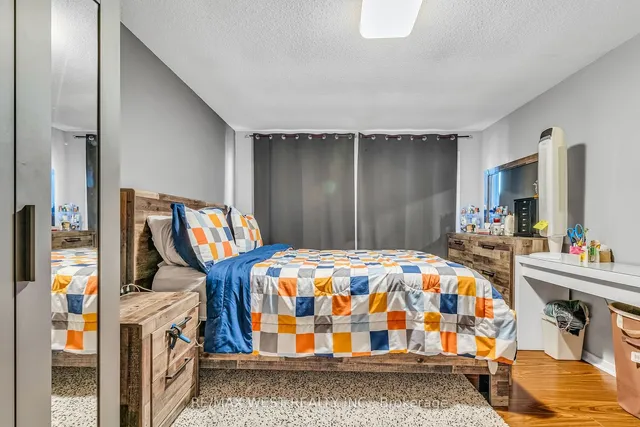 Additional image 28 of 2 Dailing Gate Unit 19