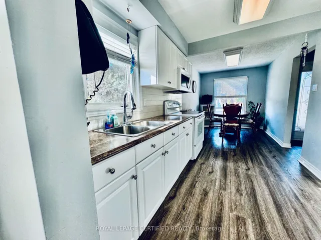 Additional image 9 of 41 Winterfold Dr