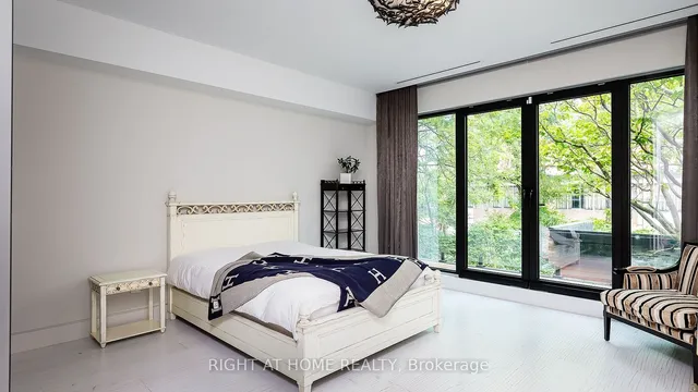 Additional image 28 of 53 Hazelton Ave