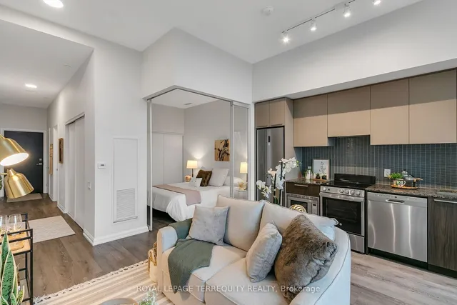 Additional image 13 of 4208 Dundas St Unit 520