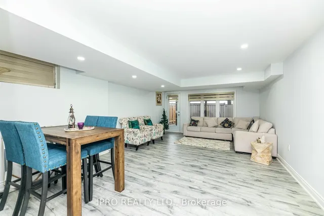 Additional image 30 of 7 Dalbeattie Dr