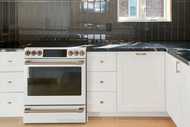 Additional image 10 of 215 Ridley Blvd