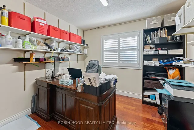 Additional image 19 of 22 Strangway Crt