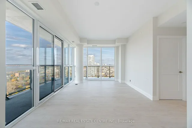 Additional image 13 of 15 Lynch St Unit 2101