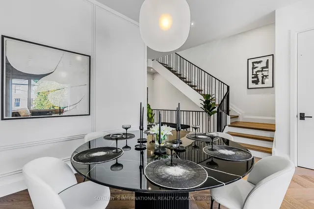 Additional image 6 of 678 Oriole Pkwy