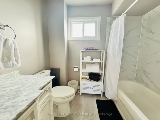 Additional image 19 of 41 Winterfold Dr