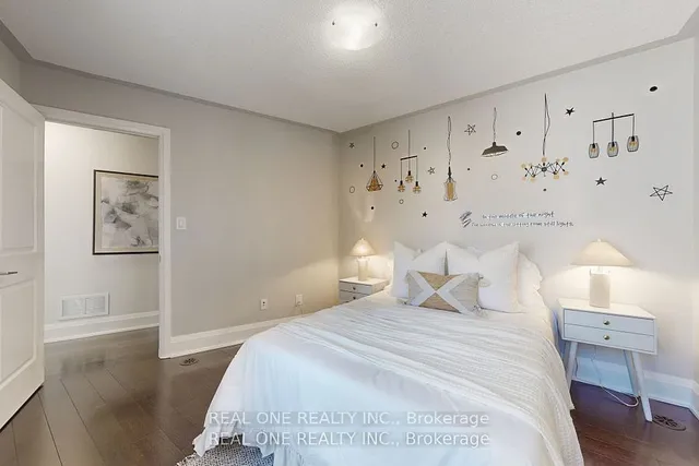 Additional image 30 of 115 Harrison Garden Blvd Unit Th 49