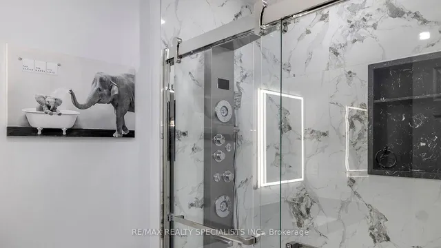 Additional image 24 of 48 Ridgefield Crt