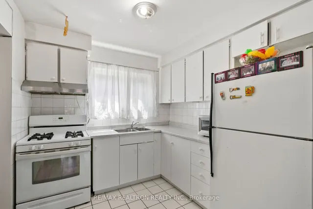 Additional image 8 of 475 Bramalea Rd Unit 151