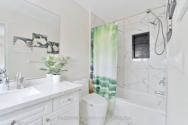 Additional image 25 of 95 Mount Fuji Cres