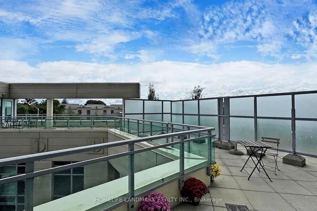 Additional image 16 of 18 Holmes Ave Unit 315