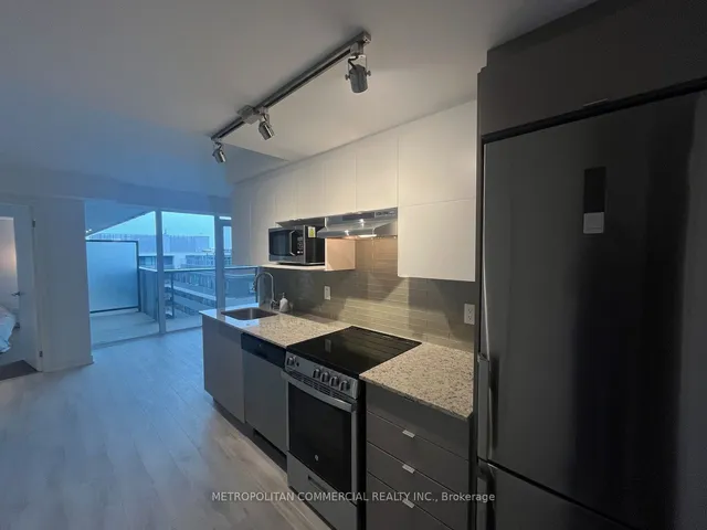 Additional image 3 of 120 Varna Dr Unit 901