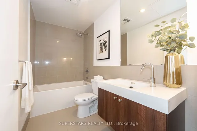 Additional image 10 of 390 Cherry St Unit 709