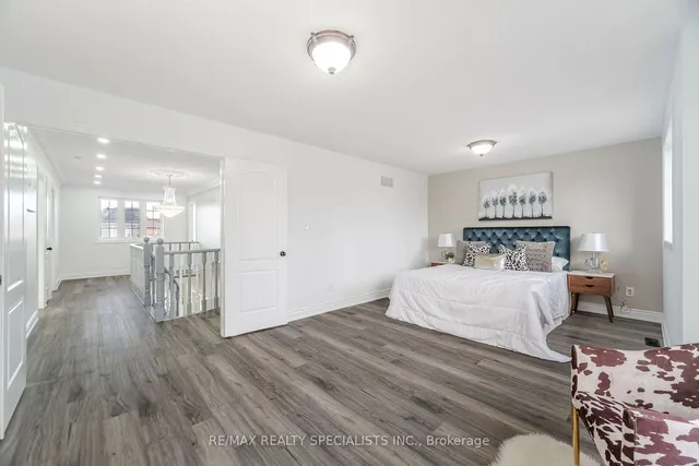 Additional image 16 of 32 Giza Cres