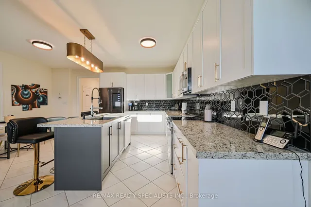 Additional image 17 of 215 Hayrake St