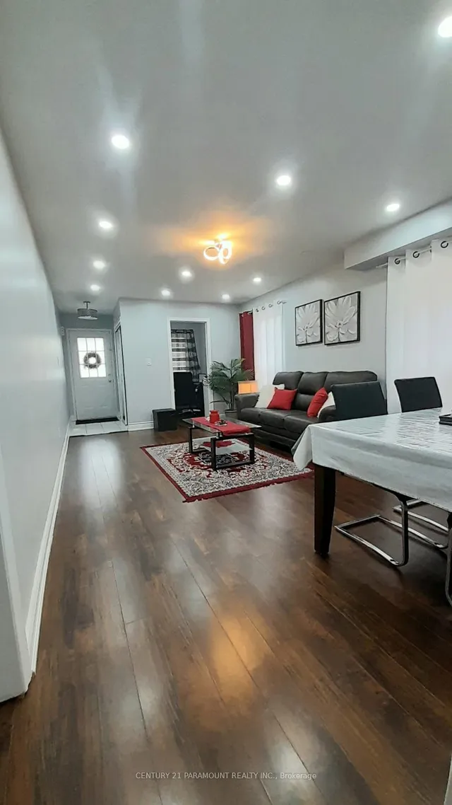 Additional image 2 of 42 Four Seasons Circ