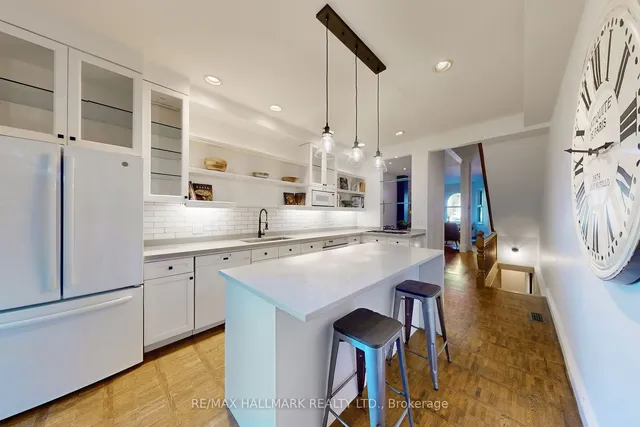 Additional image 13 of 391 Wellesley St