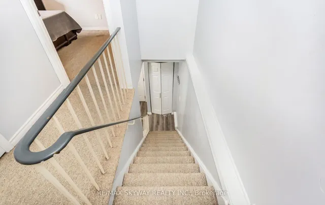 Additional image 10 of 45 Hoskins Sq