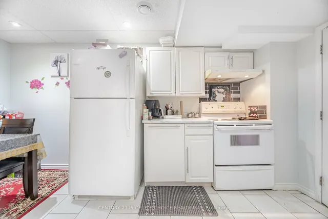 Additional image 34 of 9717 Creditview Rd