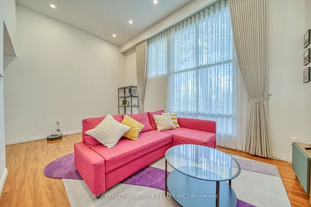 Additional image 7 of 100 Rusty Crestway