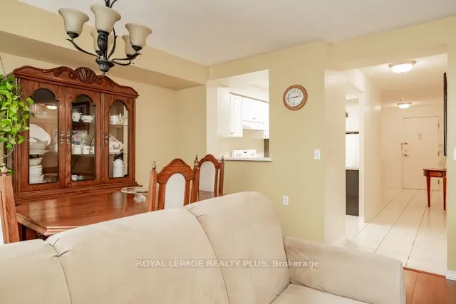 Additional image 6 of 2628 Mccowan Rd Unit 205